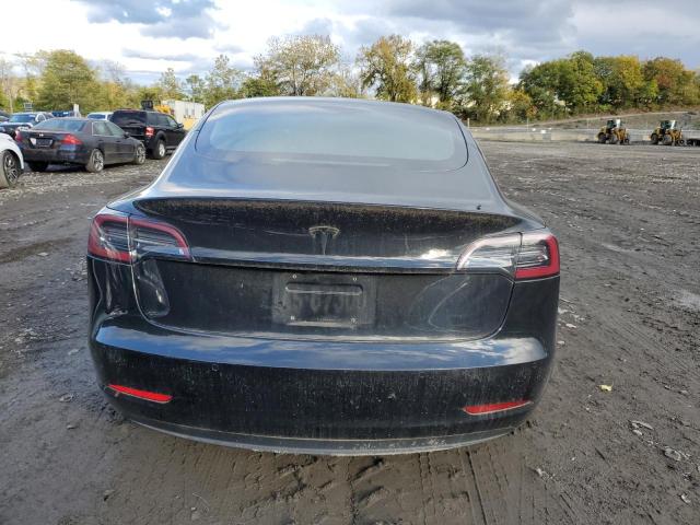 Photo 6 from auction – 2018 TESLA MODEL 3 with VIN 5YJ3E1EB1JF118768
