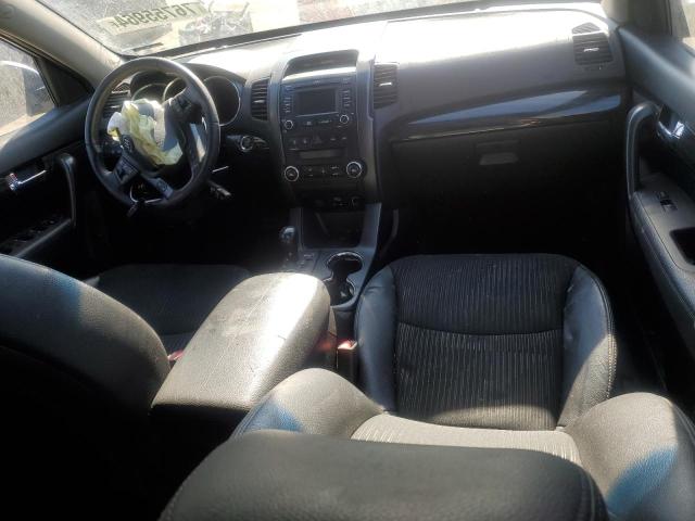 Photo 8 from auction – 2012 KIA SORENTO EX with VIN 5XYKU3A6XCG244058