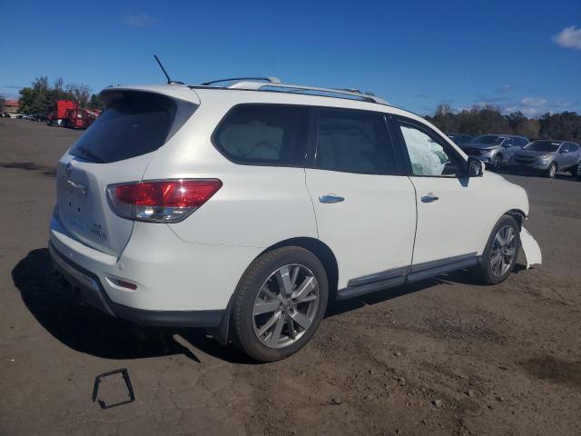 Photo 3 from auction – 2014 NISSAN PATHFINDER with VIN 5N1AR2MMXEC672152