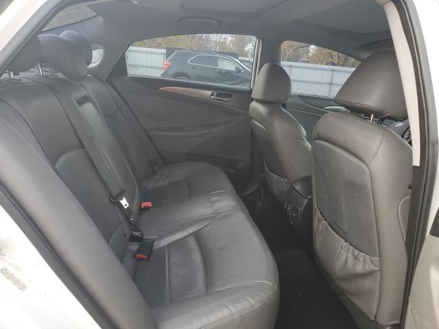 Photo 10 from auction – 2012 HYUNDAI SONATA HYB with VIN KMHEC4A45CA021961
