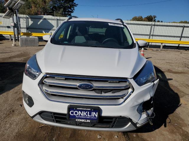 Photo 5 from auction – 2018 FORD ESCAPE SE with VIN 1FMCU9GD6JUC24670