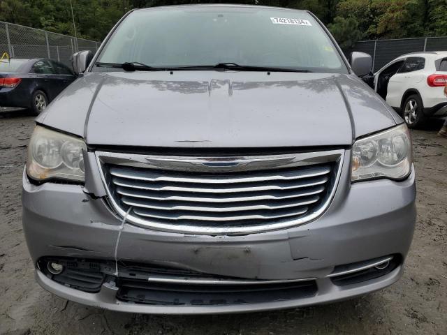 Photo 5 from auction – 2013 CHRYSLER TOWN & COU with VIN 2C4RC1BG7DR556753