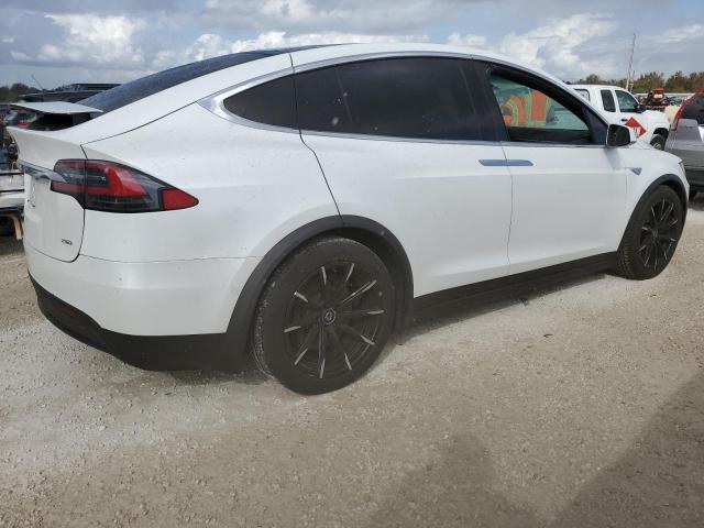 Photo 3 from auction – 2016 TESLA MODEL X with VIN 5YJXCBE21GF019518