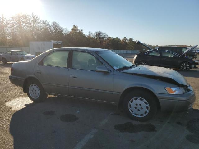 Photo 4 from auction – 1997 TOYOTA CAMRY LE with VIN JT2BG22K5V0084072