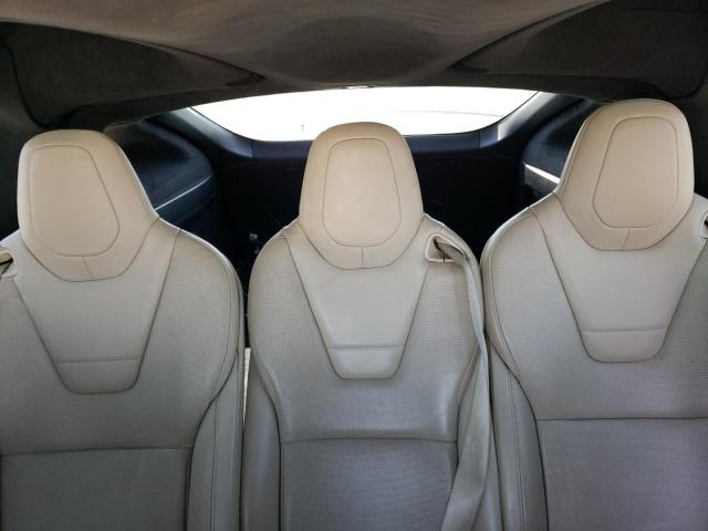 Photo 10 from auction – 2016 TESLA MODEL X with VIN 5YJXCAE22GF017836