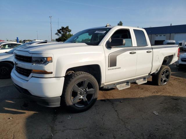 CHEVROLET SILVERADO 2018 with VIN 1GCVKPEC7JZ165066 - Photo from auction