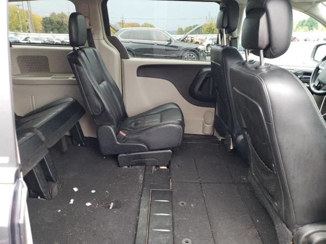 Photo 11 from auction – 2013 CHRYSLER TOWN & COU with VIN 2C4RC1BG7DR630155