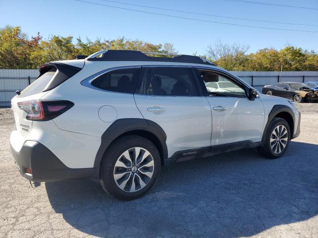 Photo 3 from auction – 2023 SUBARU OUTBACK with VIN 4S4BTAPC1P3216143