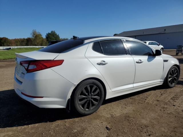 Photo 3 from auction – 2011 KIA OPTIMA SX with VIN KNAGR4A61B5155819