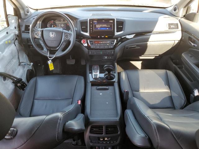 Photo 8 from auction – 2017 HONDA PILOT TOUR with VIN 5FNYF6H91HB054153