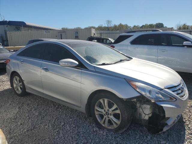 Photo 4 from auction – 2012 HYUNDAI SONATA SE with VIN 5NPEC4AC3CH499686