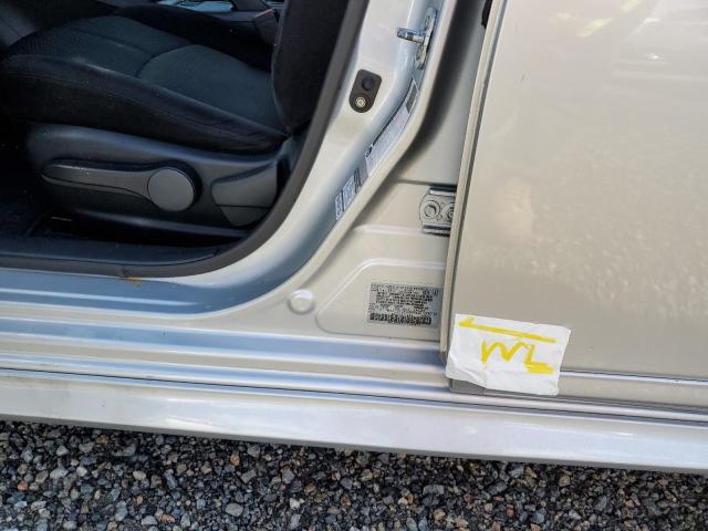 Photo 12 from auction – 2015 NISSAN SENTRA S with VIN 3N1AB7AP1FY354579