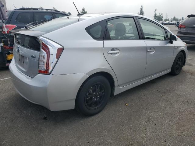 Photo 3 from auction – 2013 TOYOTA PRIUS with VIN JTDKN3DU5D5592156