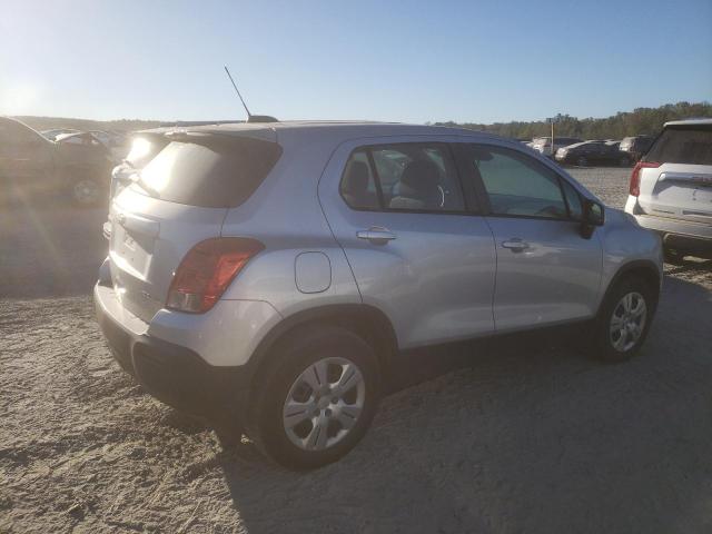 Photo 3 from auction – 2015 CHEVROLET TRAX LS with VIN KL7CJKSB3FB079002