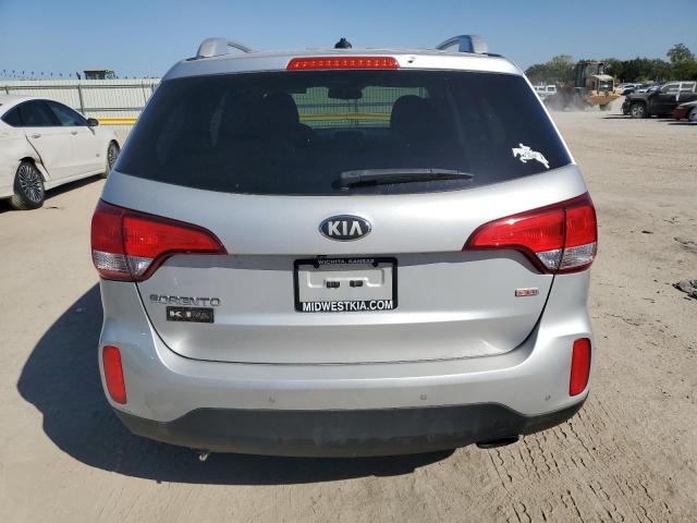 Photo 6 from auction – 2014 KIA SORENTO LX with VIN 5XYKT4A75EG460856