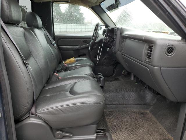 Photo 10 from auction – 2005 CHEVROLET SILVERADO with VIN 1GCEC14VX5Z145123