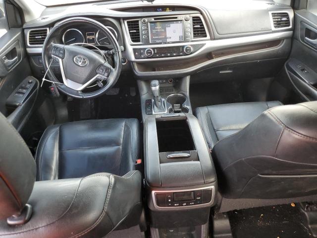 Photo 8 from auction – 2018 TOYOTA HIGHLANDER with VIN 5TDKZRFH4JS263056