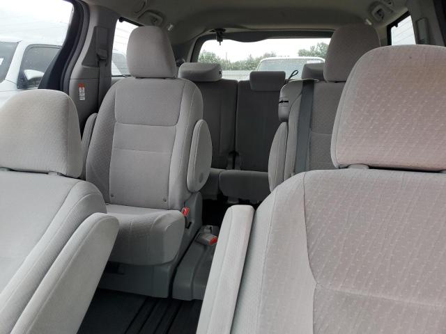 Photo 10 from auction – 2015 TOYOTA SIENNA LE with VIN 5TDKK3DC8FS572996