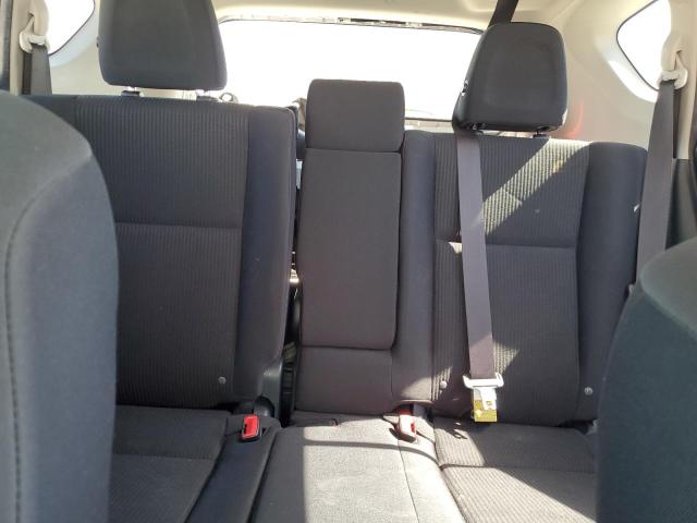 Photo 10 from auction – 2015 TOYOTA RAV4 LE with VIN JTMZFREV4FD080449