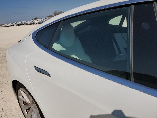 Photo 10 from auction – 2019 TESLA MODEL S with VIN 5YJSA1E43KF337399