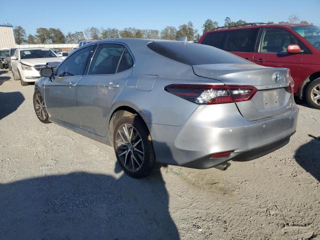 Photo 2 from auction – 2022 TOYOTA CAMRY XLE with VIN 4T1F31AK8NU577233