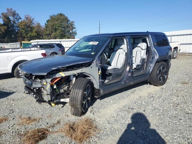 Photo 1 from auction – 2023 RIVIAN R1S ADVENT with VIN 7PDSGABA2PN011426