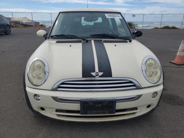 Photo 5 from auction – 2005 MINI COOPER with VIN WMWRC33495TJ63859
