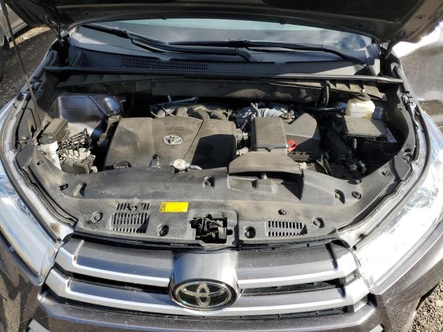 Photo 12 from auction – 2019 TOYOTA HIGHLANDER with VIN 5TDJZRFH5KS601397