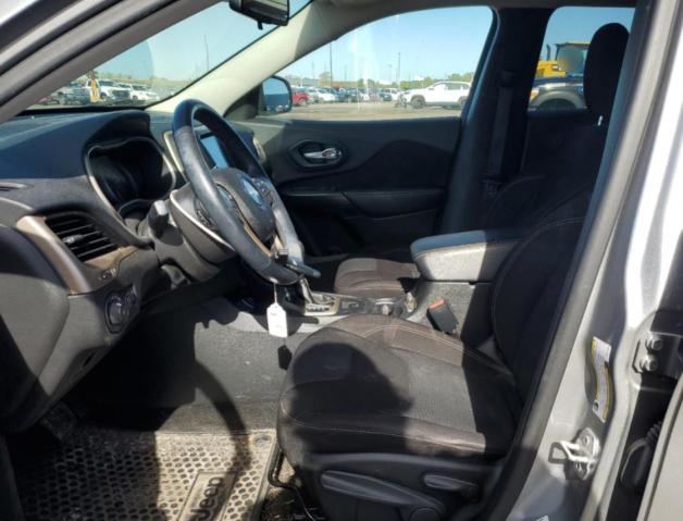 Photo 7 from auction – 2016 JEEP CHEROKEE L with VIN 1C4PJLCB7GW135381