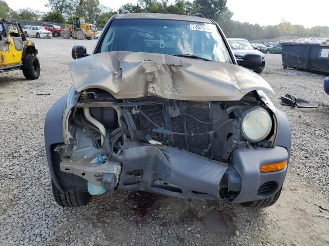 Photo 5 from auction – 2004 JEEP LIBERTY SP with VIN 1J4GL48K64W168581