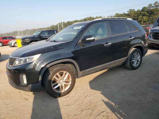 KIA SORENTO LX 2015 with VIN 5XYKT3A68FG630744 - Photo from auction