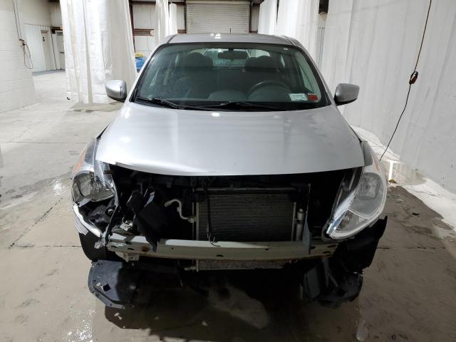 Photo 5 from auction – 2019 NISSAN VERSA S with VIN 3N1CN7AP7KL852079