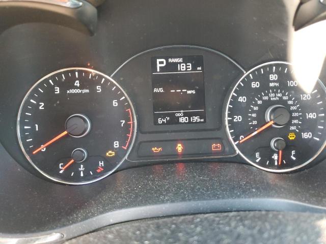 Photo 9 from auction – 2017 KIA FORTE LX with VIN 3KPFK4A7XHE092082