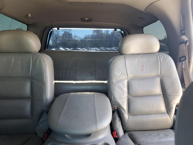 Photo 10 from auction – 2000 LINCOLN NAVIGATOR with VIN 5LMFU28A1YLJ33053