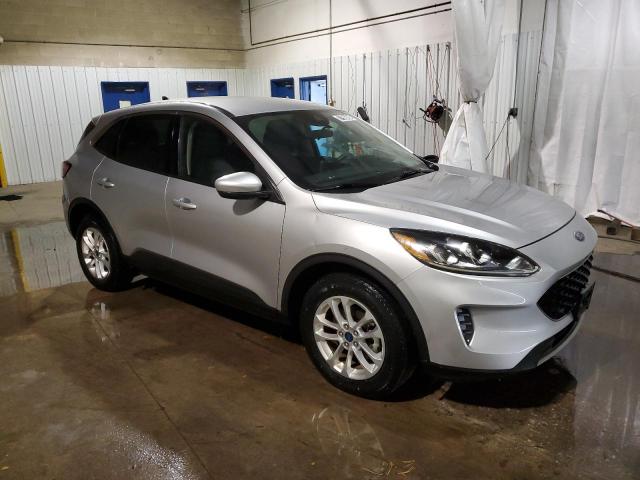 Photo 4 from auction – 2020 FORD ESCAPE SE with VIN 1FMCU9G67LUA20545