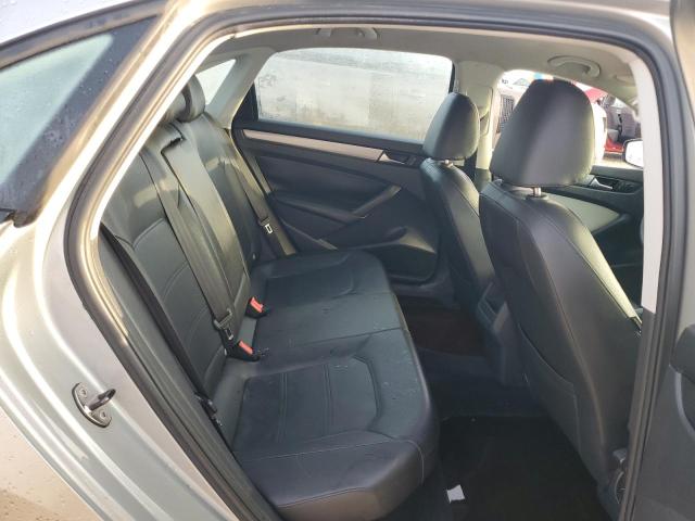 Photo 10 from auction – 2013 VOLKSWAGEN PASSAT S with VIN 1VWAH7A34DC150984