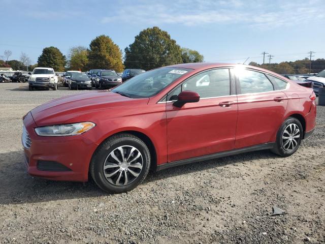 FORD FUSION S 2014 with VIN 1FA6P0G71E5406233 - Photo from auction
