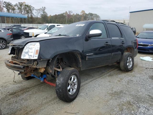 GMC YUKON SLT 2011 with VIN 1GKS2CE07BR358180 - Photo from auction