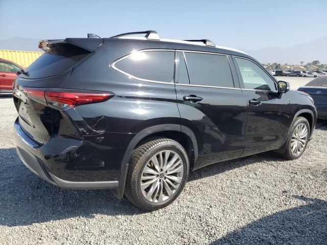 Photo 3 from auction – 2023 TOYOTA HIGHLANDER with VIN 5TDKDRAH4PS032396