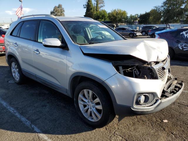 Photo 4 from auction – 2011 KIA SORENTO EX with VIN 5XYKU4A26BG083032