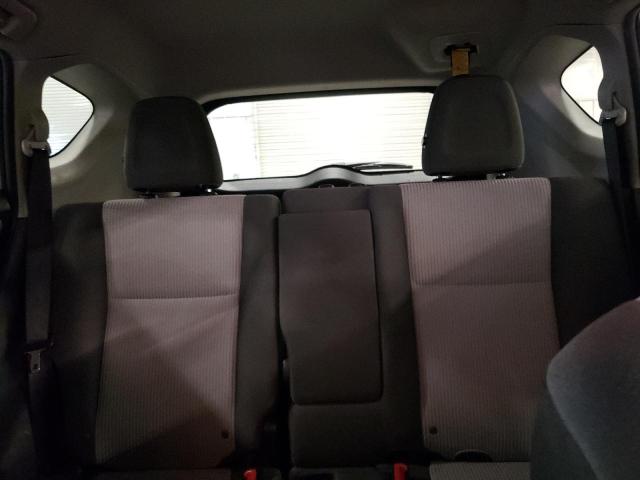 Photo 10 from auction – 2015 TOYOTA RAV4 LE with VIN JTMBFREV4FD162912