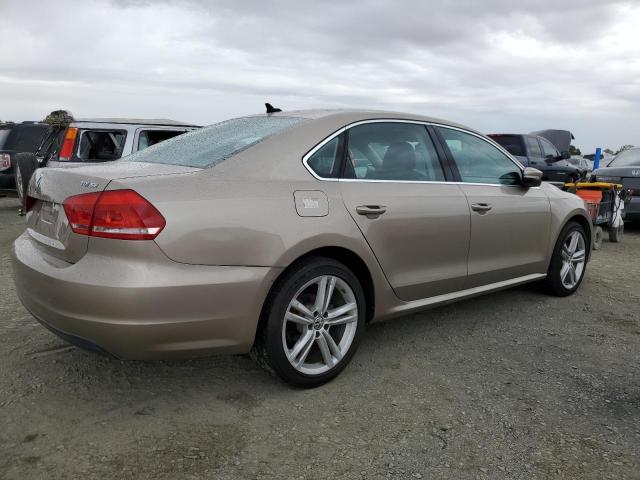 Photo 3 from auction – 2015 VOLKSWAGEN PASSAT SE with VIN 1VWBV7A34FC032501