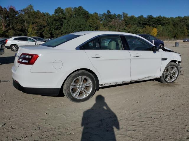 Photo 3 from auction – 2016 FORD TAURUS SE with VIN 1FAHP2D82GG148829