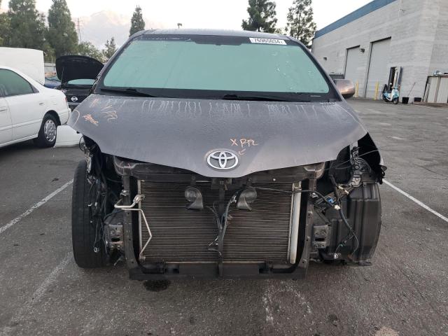 Photo 5 from auction – 2015 TOYOTA SIENNA LE with VIN 5TDKK3DC2FS534440