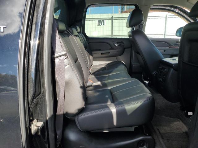 Photo 10 from auction – 2010 CHEVROLET AVALANCHE with VIN 3GNVKFE07AG231297