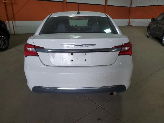 Photo 6 from auction – 2014 CHRYSLER 200 LX with VIN 1C3CCBABXEN107281