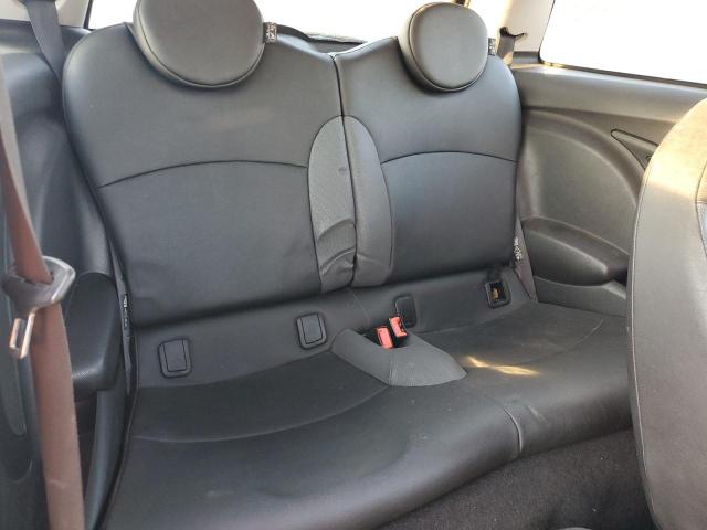 Photo 10 from auction – 2010 MINI COOPER with VIN WMWMF3C52ATZ24509
