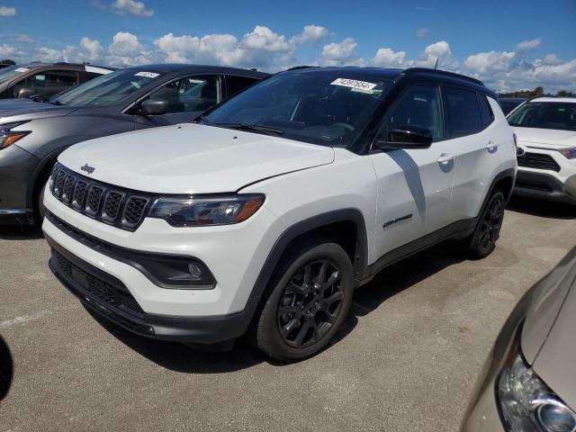 JEEP COMPASS LA 2024 with VIN 3C4NJDBN2RT124256 - Photo from auction
