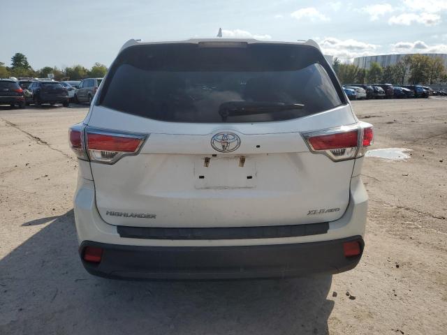 Photo 6 from auction – 2016 TOYOTA HIGHLANDER with VIN 5TDJKRFH7GS333903