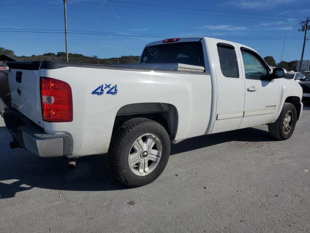 Photo 3 from auction – 2011 CHEVROLET SILVERADO with VIN 1GCRKSE38BZ327406